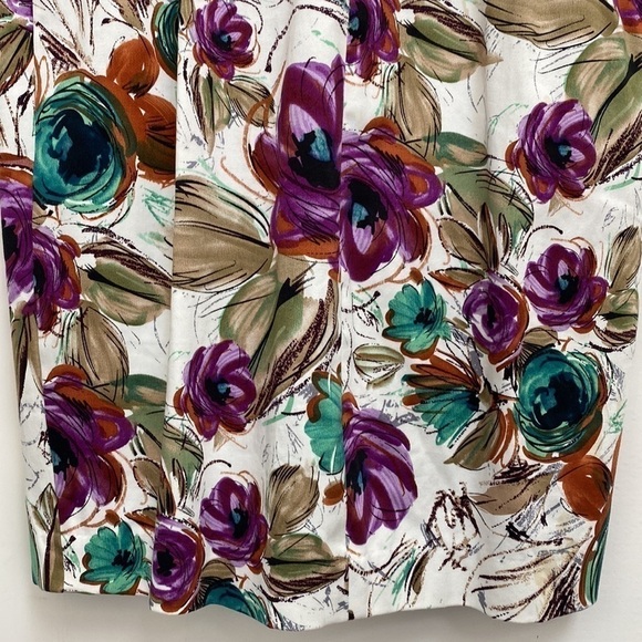 Beautiful Maggie L Petite Cotton Blend Floral V-Neck Dress Size 8P - Picture 8 of 13